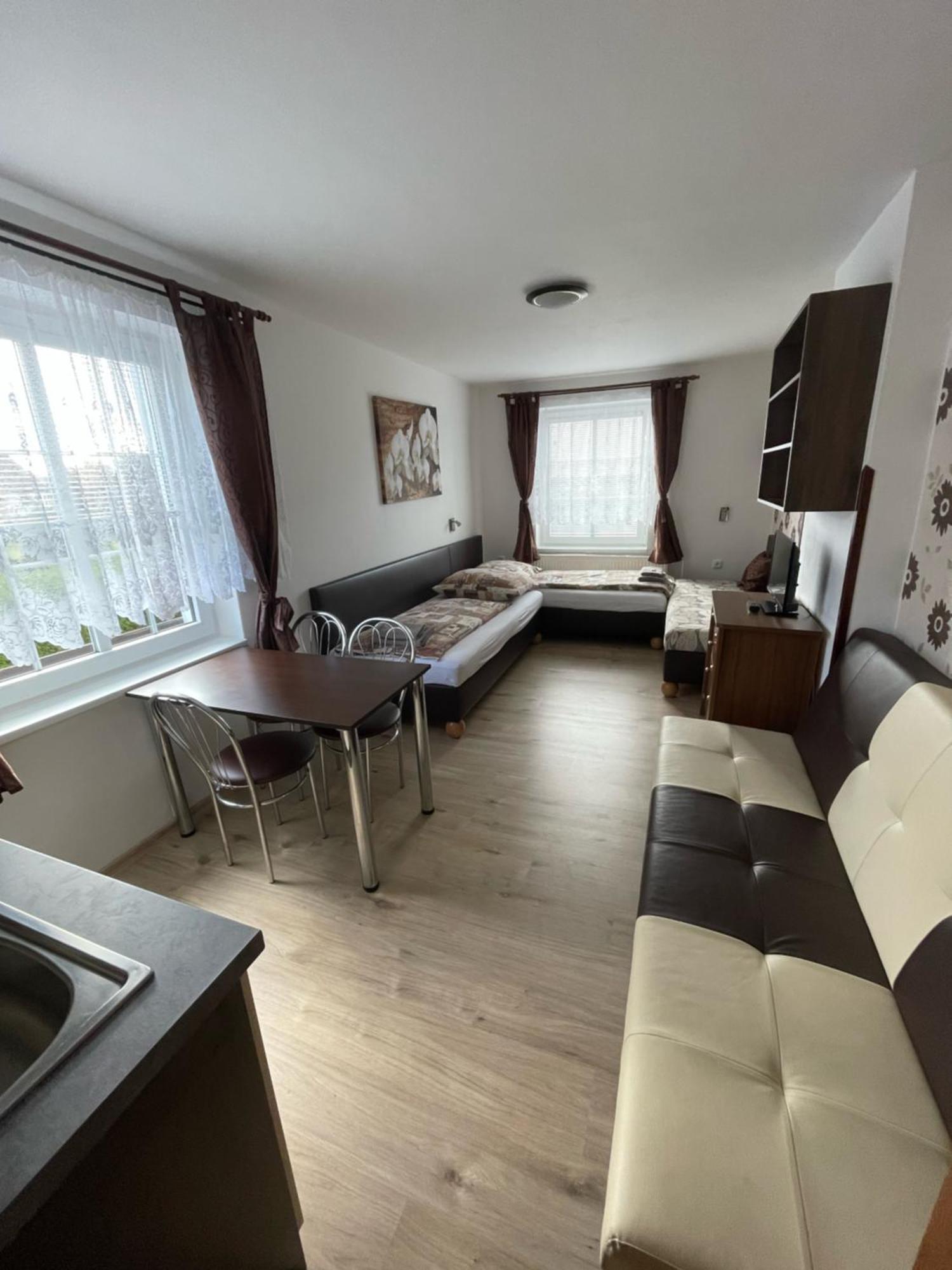 Pension Pugner Vysoké nad Jizerou Buitenkant foto