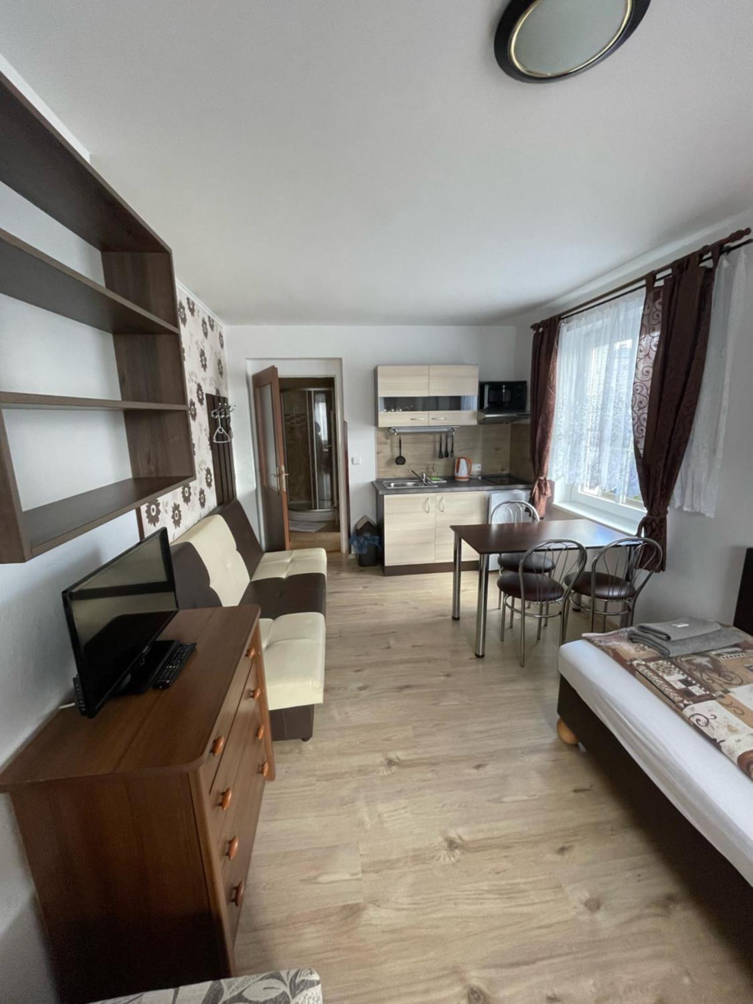 Pension Pugner Vysoké nad Jizerou Buitenkant foto